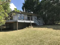 Cosy 3 bedroom house at the base of Mount Buller Hotels near Lydia's