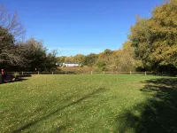 埃爾克哈特湖歷史山林小屋帶熱水浴缸 - 民宿
