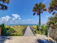 Private Surf Shack Less Than 5 Minutes to Indian Rocks BeachBikes Included! Hoteles en Largo