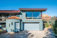 Luxury Uptown Sedona home w UNBLOCKABLE views - 4つ星
