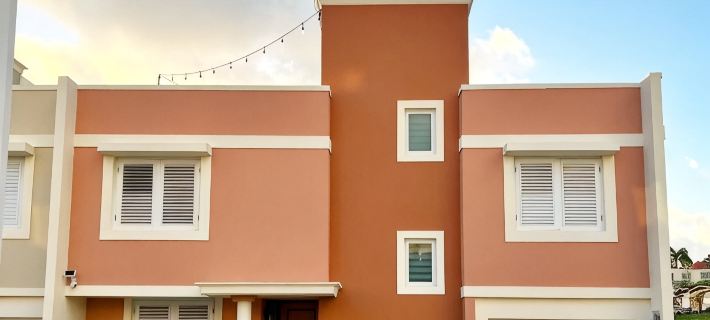 Casa Diez · Beachsteps Townhouse w/Pool- Seven Seas 파하르도 호텔
