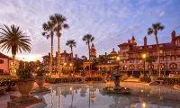Luxury Waterfront Retreat Near Daytona Beach - Homestays