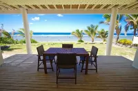 Seaside Beachfront Villas Rarotonga - Mountain view