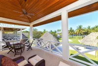 Victoria House Resort & Spa