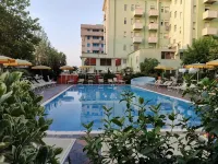 Hotel Prestigio - Beach