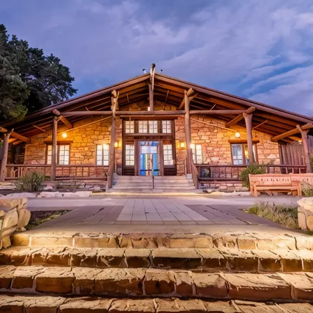 Bright Angel Lodge – Inside the Park