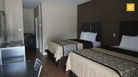 Scottish Inn & Suites Baytown - Motels