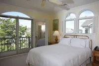 OCEANFRONT GATED ESTATE @ end of Boardwalk! Pool, Jacuzzi & sleeps 14