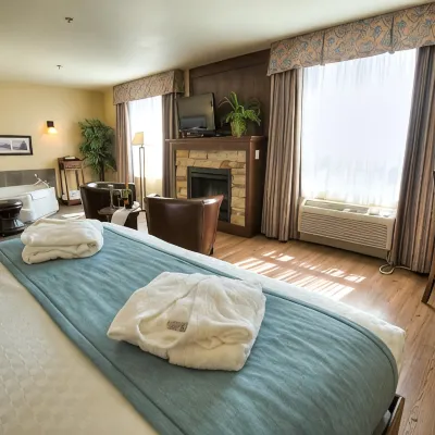Days Inn by Wyndham Levis Hotels near La Promenade Samuel-De Champlain