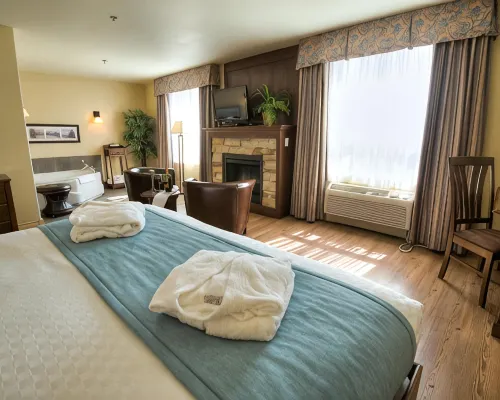Days Inn by Wyndham Levis Hotels in Levis