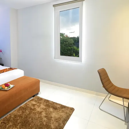 J Hotel - Bandara Soekarno Hatta