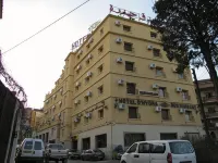 Hotel Hydra - Parking