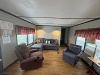 Pymatuning Lake, walking distance to lake, marina and launch. Amish welcome! - 2-Star