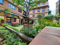 Pradhan House - Home Stay with Garden - Bed and Breakfasts