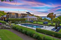 Black Swan Lakeside Boutique Hotel - parcheggio