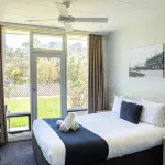 Naracoorte Hotel Motel - parking
