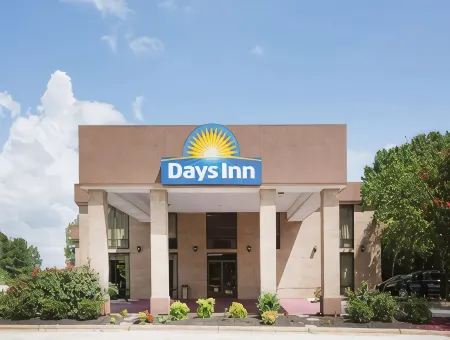 Days Inn by Wyndham Clinton / Laurens I-26