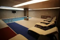 Bal Hotel - Pools