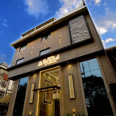 Hotel Grand Girdhar