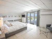 Beach Bunker overlooking Flamenco Beach @ Culebra Island, PR Hotels in Culebra