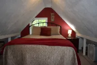 The Cornerstone Cabin - Mount Rainier - Alphydda