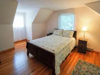 Your Beach house on the island Hotels in Tisbury