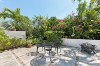 Spectacular Ocean View Villa with Pool 7-Min Walk to the Beach - Villas