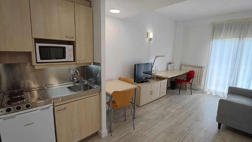 Residencia Universitaria Resa Giner de Los Ríos
