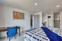 Dog-friendly Hotel Suite With Ocean-view Rooftop Infinity Pool, Central AC & gym - balcony