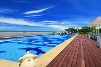 Sea-Sky Resort - Beach