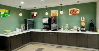 Super 8 by Wyndham Sulphur Lake Charles - Aamiainen