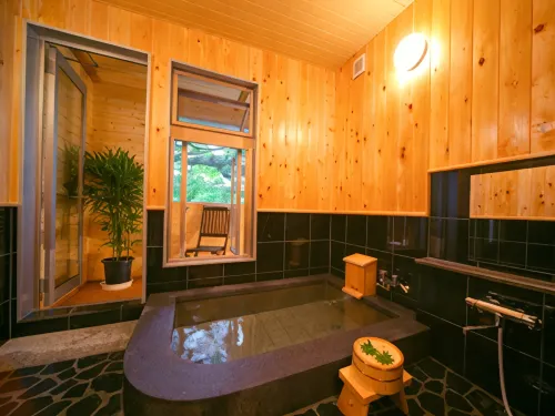 Chuzenji Pension - baignoire