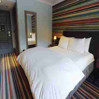 Village Hotel Warrington Rooms