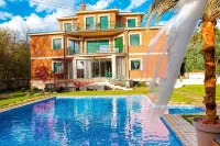The Belgrade Hills Rooms and Suites - Rooftop Pools