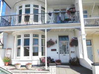 Tregella Guest House - 3-Star