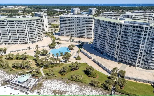502 Stunning 2 Bdrm~ Private Beach ~ Gulf View & Pools ~ Book July 6th Savings - อ่างจากุชชี่