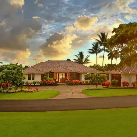 Luxury Home w/heated pool: Mehana Makai