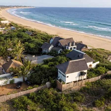Pura Vida Tofo Beach Houses