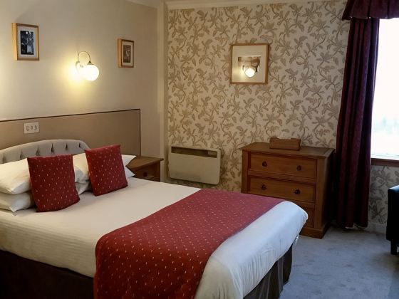 The Royal Hotel Tain