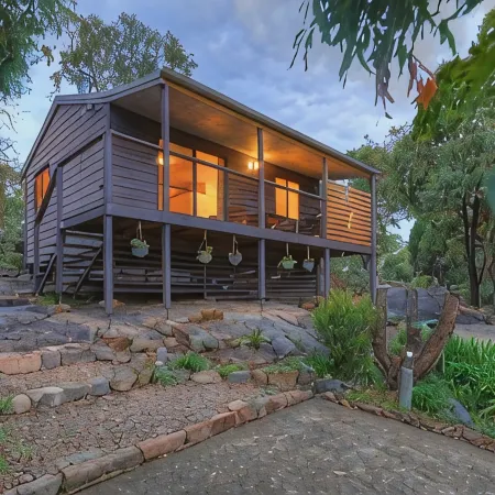 31 the Rocks