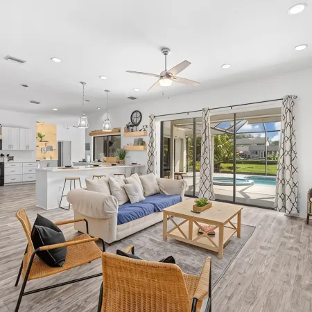 Large Pool/Spa Home Minutes from Beach with Arcade Games and Canal for Fishing.
