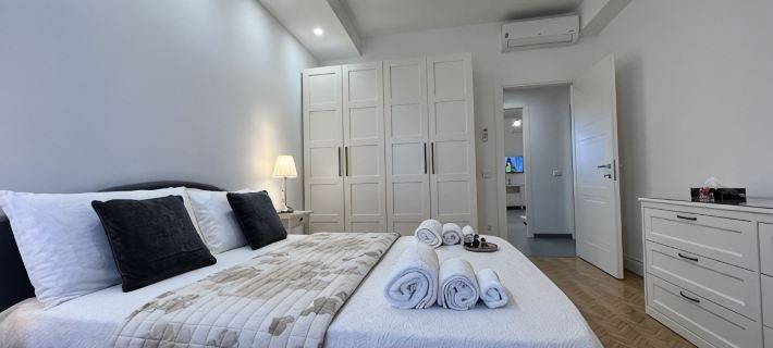 Dalia Apartment - Free Parking in the Historic Center of Alba - Langhe Hoteles en Alba