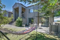 Stunning views near beaches and bluff