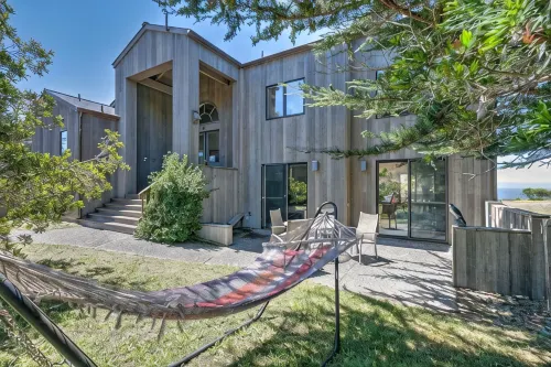Stunning views near beaches and bluff