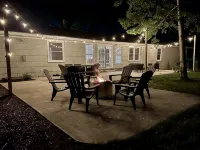 Lakefront Oasis: Hot Tub & Private Beach - Beach