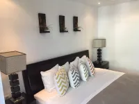 Miami Beach Luxury Condo On South Beach (Suite 303) - مسبح خاص
