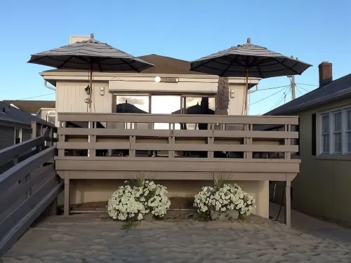RIGHT ON THE BOARDWALK & BEACH ~ Stunning View, Ocean Breezes and Boardwalk Fun!