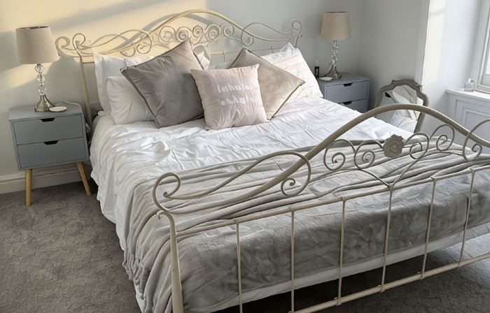 One bed apartment next to Chesil Beach Dorset