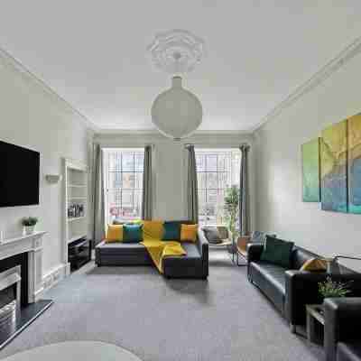 4 Bedroom Modern Spacious Apt - Edinburgh Old Town Others