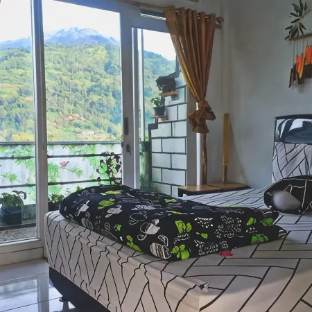 Twin Volcanoes Homestay Hôtels à : Kabupaten de Boyolali